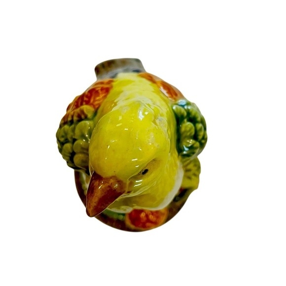 Vintage Italian Majolica ceramic songbird perched on a branch/w pine cones 7”x4” - Picture 5 of 8